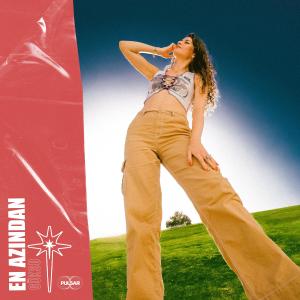 收聽Göksu Unur的En Azından歌詞歌曲