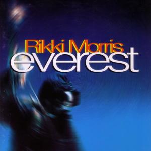 ดาวน์โหลดและฟังเพลง Back in Time พร้อมเนื้อเพลงจาก Rikki Morris