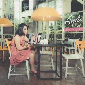 ดาวน์โหลดและฟังเพลง Rinduku Untukmu พร้อมเนื้อเพลงจาก Audi Fristya