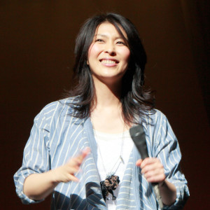 ดาวน์โหลดและฟังเพลง Wind Song (Cagnet Mix) พร้อมเนื้อเพลงจาก 松隆子