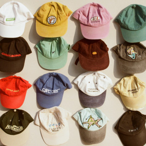 收聽Andru的Voy en Auto歌詞歌曲