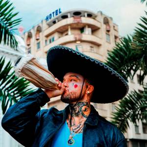 default playlist img