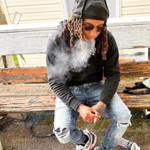 SkWitDaStick的專輯New One (Explicit)