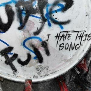 收聽DC Capital的I HATE THIS SONG (Explicit)歌詞歌曲