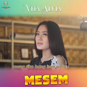 Dengarkan Mesem (其他) lagu dari  dengan lirik