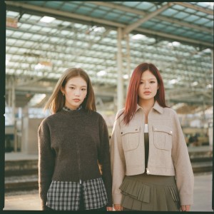 ดาวน์โหลดและฟังเพลง Дуудлага พร้อมเนื้อเพลงจาก Foux