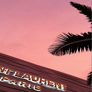 Listen to 一天 (完整版) song with lyrics from 迪木