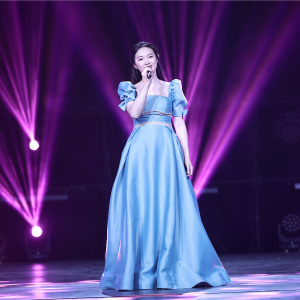 Listen to 福来福见 (完整版) song with lyrics from 南竹