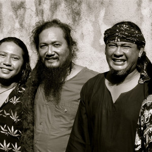 Joni Agung & Double T的专辑Afro Bali (feat. Afro Moses & Bagus Mantra)