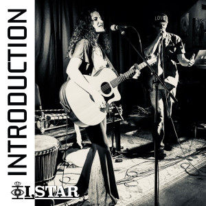 ดาวน์โหลดและฟังเพลง Introduction พร้อมเนื้อเพลงจาก I