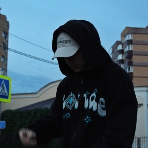 savelno的专辑МЕЧТЫ (Explicit)