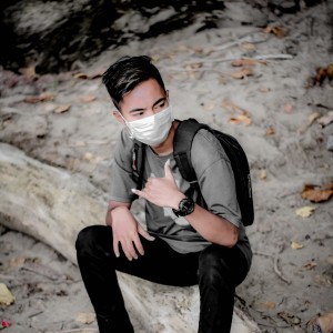 Dengarkan Ini Malam Terindah lagu dari Kkz D Blg dengan lirik