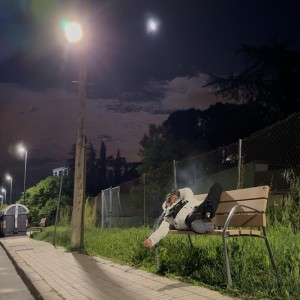 ดาวน์โหลดและฟังเพลง VIENDO LA LUNA พร้อมเนื้อเพลงจาก Pirris Sosa