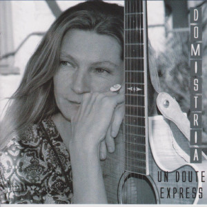 ดาวน์โหลดและฟังเพลง Monde imaginaire พร้อมเนื้อเพลงจาก Domistria