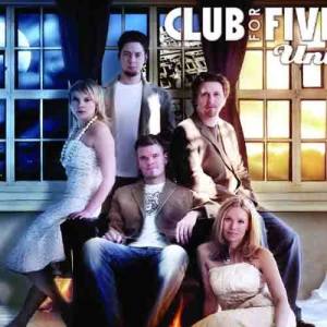 ดาวน์โหลดและฟังเพลง Ostoskävelyllä พร้อมเนื้อเพลงจาก Club For Five