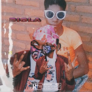 ดาวน์โหลดและฟังเพลง Diola พร้อมเนื้อเพลงจาก Necy