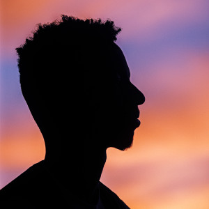 收聽Yelo的Envie que tu m'aimes歌詞歌曲