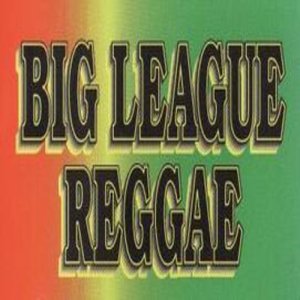 ดาวน์โหลดและฟังเพลง Let's Give It a Try / Hop off a Mi Fender & Rumors / Tune In / Turn Me On / One Man Against the World / Love over Due / All I Need Is Love / Hard Drugs (Live) พร้อมเนื้อเพลงจาก Gregory Isaacs