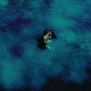 收听Trevis的Water歌词歌曲