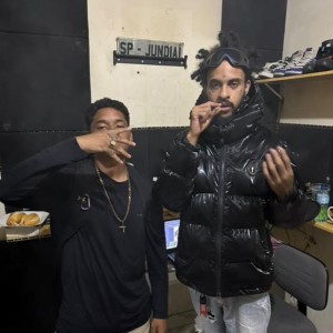 收聽BR7.M.C的tapa na cara歌詞歌曲