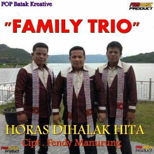 Album Horas Dihalak Hita from FAMILY TRIO