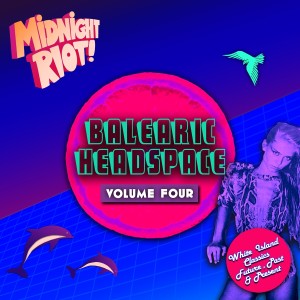 Dengarkan lagu La Digue nyanyian James Bright dengan lirik