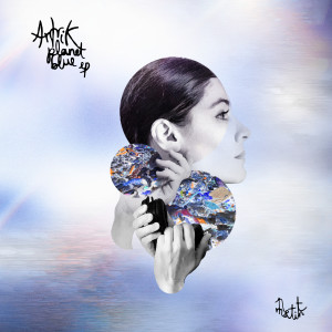 ดาวน์โหลดและฟังเพลง The Trinity พร้อมเนื้อเพลงจาก Artrik