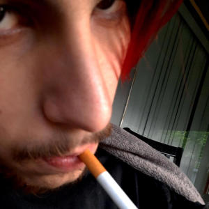 nicotine high (Explicit) dari Márquez