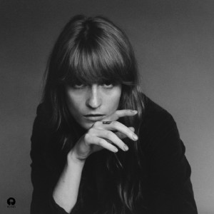ดาวน์โหลดและฟังเพลง Queen Of Peace (Radio Edit) พร้อมเนื้อเพลงจาก Florence + the Machine