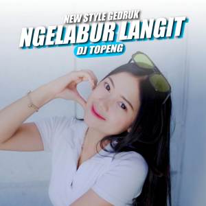 收听群星的Ngelabur Langit歌词歌曲