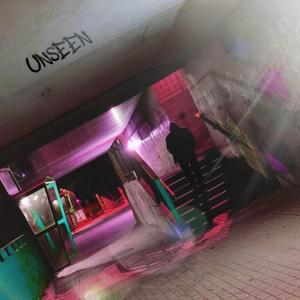 Listen to Pełnia song with lyrics from UNSEEN