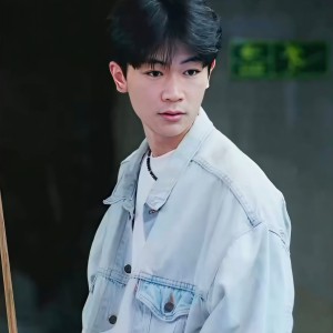 Listen to 我中意你啊 (cover: 钱逸轩) (完整版) song with lyrics from 冉源明