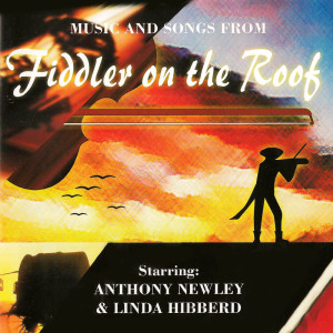 ดาวน์โหลดและฟังเพลง Far From The Home I Love (From "Fiddler on the Roof") พร้อมเนื้อเพลงจาก The West End Concert Orchestra