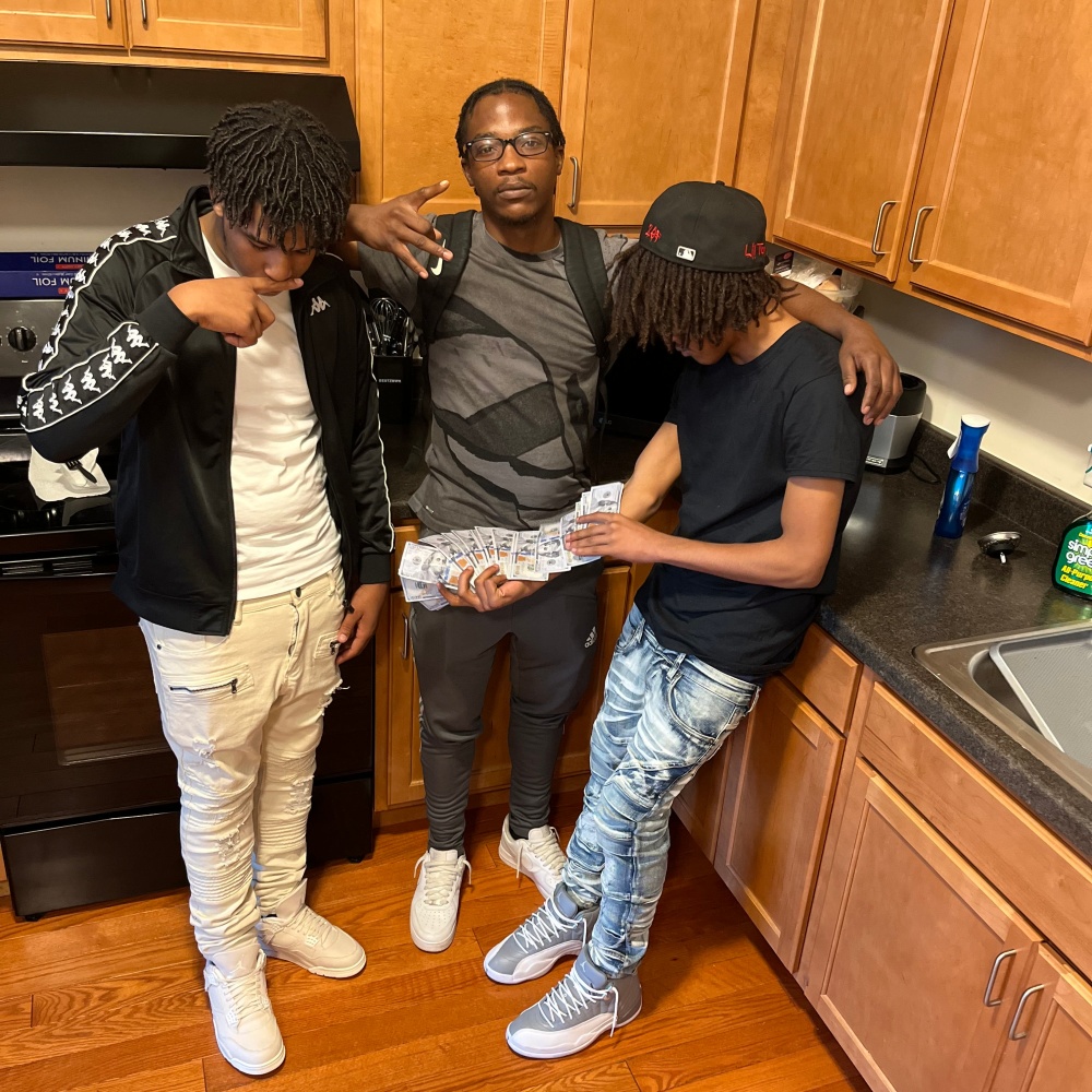 I Cant Feel My Face (feat. 2SF & Lil Top) (Explicit)