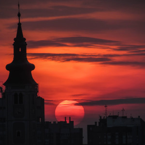 Listen to Sunday Morning song with lyrics from DJ Melø