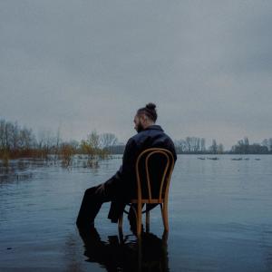收聽9inebro的Wäre ich (Explicit)歌詞歌曲