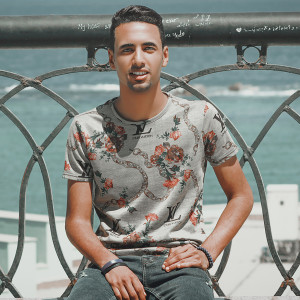 Listen to لما اموت هيبكو اه 2 song with lyrics from Omar ID