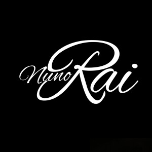 收聽Nuno Rai的Wanita Hebat歌詞歌曲