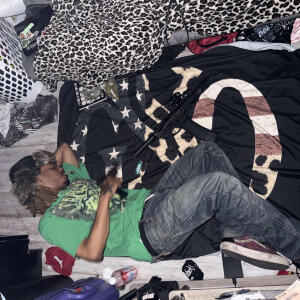 default playlist img