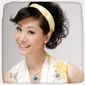 Listen to 步步高 (Single Version) song with lyrics from 于文华
