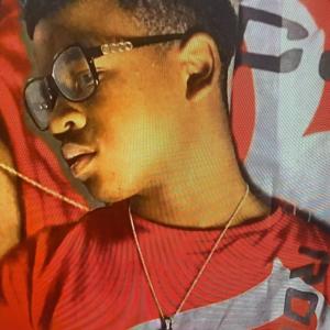 ดาวน์โหลดและฟังเพลง Spin (Explicit) พร้อมเนื้อเพลงจาก Lil Kapout