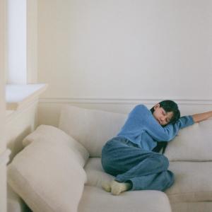 Dengarkan lagu 너에게 듣고 싶은 말 (Hear from you) (Inst.) nyanyian 리제 (이지혜) dengan lirik