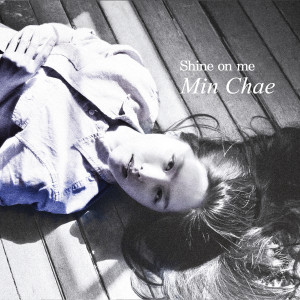 Listen to 이별도 사랑이라면... song with lyrics from Min Chae (민채)
