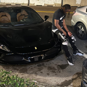 收聽MONEY 2 LONG的What level is we on (Explicit)歌詞歌曲