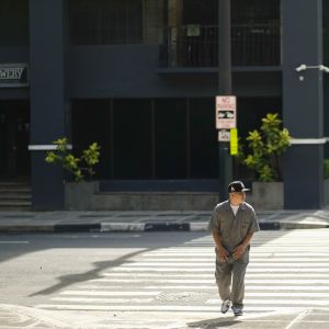 收听His Milion Piece Band的Teleserye歌词歌曲