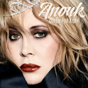 ดาวน์โหลดและฟังเพลง New Day พร้อมเนื้อเพลงจาก Anouk