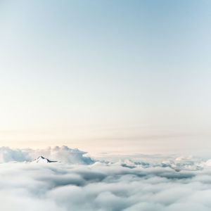 收聽Relaxing Spa Music的High Mountain Breeze歌詞歌曲