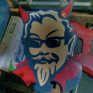 ดาวน์โหลดและฟังเพลง Get It On พร้อมเนื้อเพลงจาก Hellafied Funk Crew