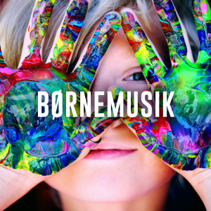 ดาวน์โหลดและฟังเพลง Danse Verden Rundt พร้อมเนื้อเพลงจาก Finn Bendixen
