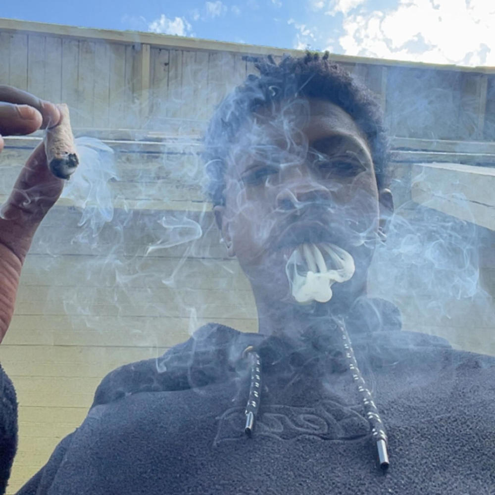 Fight da switch (feat. Reese.762s) (Explicit)